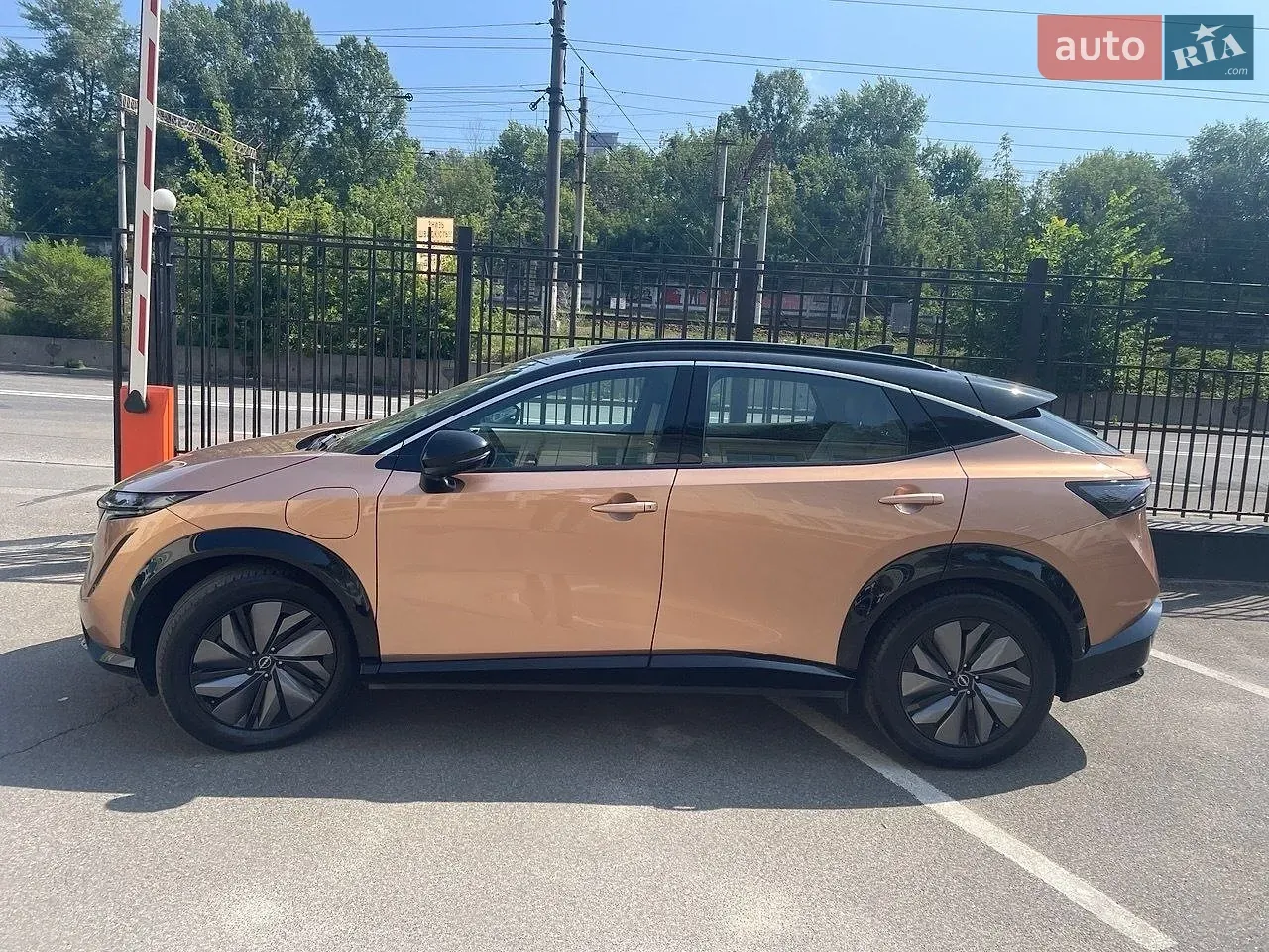 Nissan Ariya 2022 photo 2