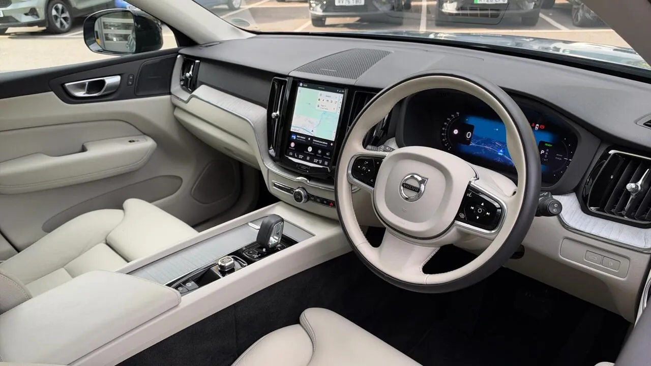 Volvo Xc60 2023 photo 4