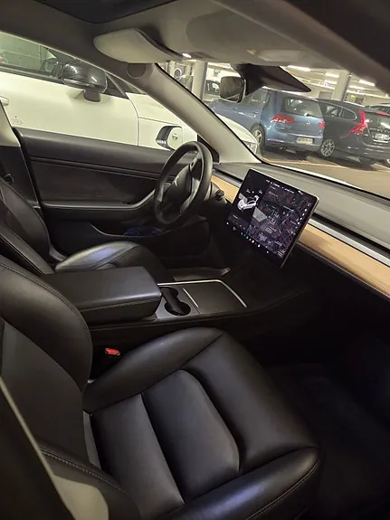 Tesla Model 3 2021 photo 4