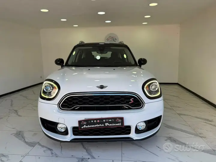 Mini Countryman 2017 photo 2