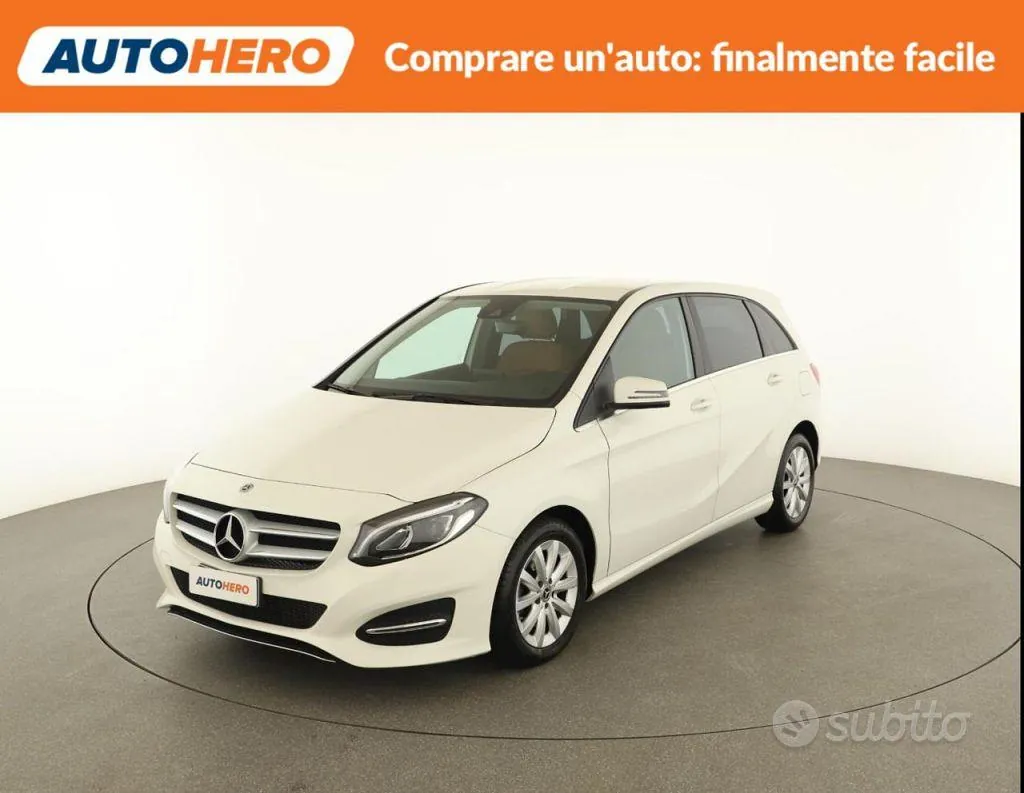 Mercedes-Benz B 180