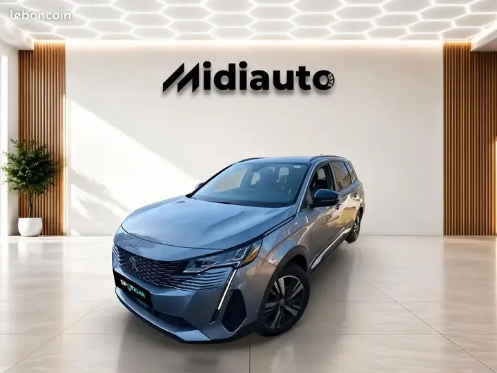 Peugeot 5008
