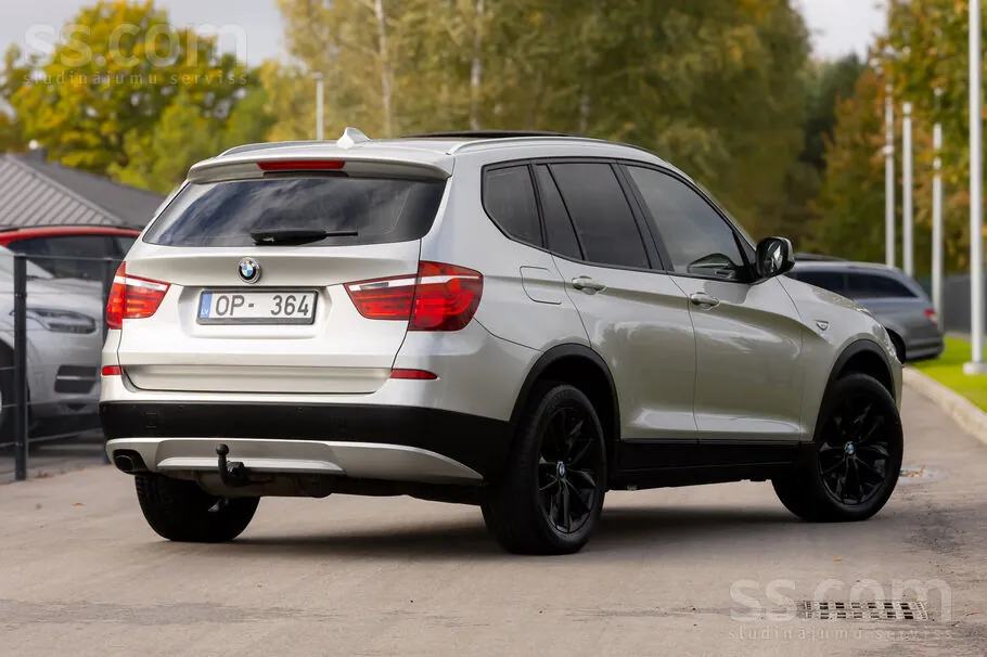 BMW X3 2011 photo 4