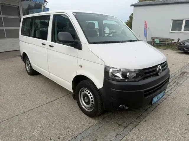 Volkswagen T5