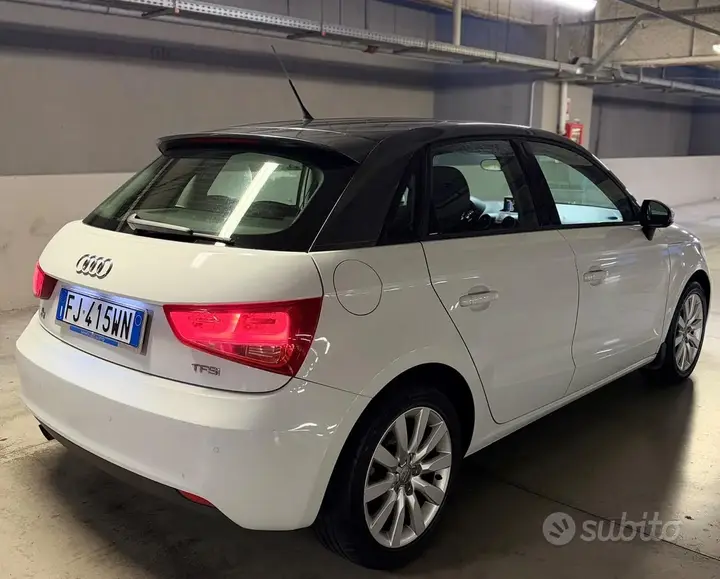 Audi A1 2014 photo 4