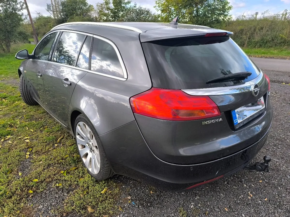 Opel Insignia 2010 photo 5
