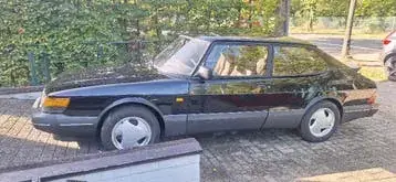 Saab 900