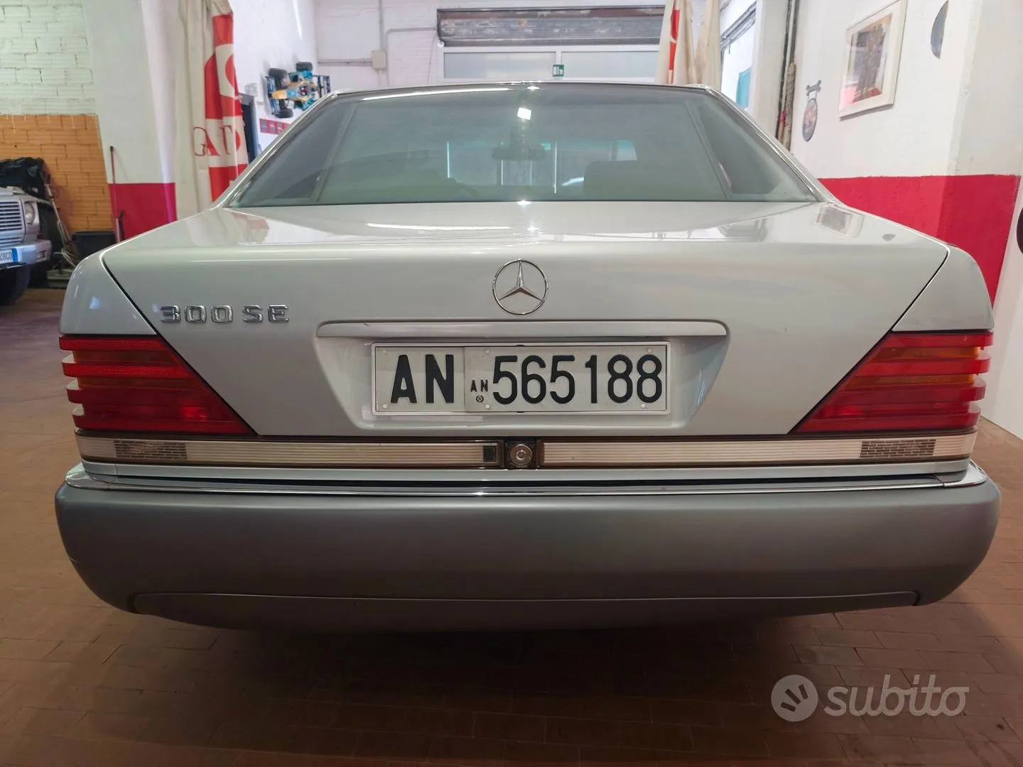 Mercedes-Benz S 300 1994 photo 5