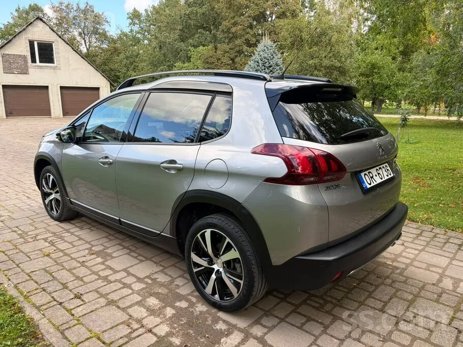 Peugeot 2008 2017 photo 3