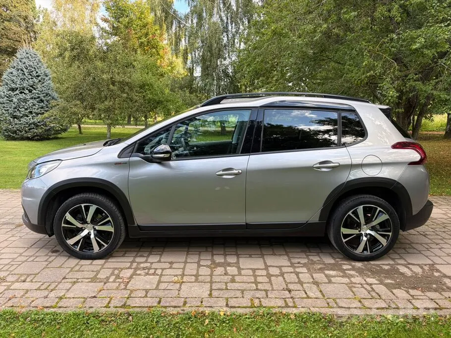 Peugeot 2008 2017 photo 2