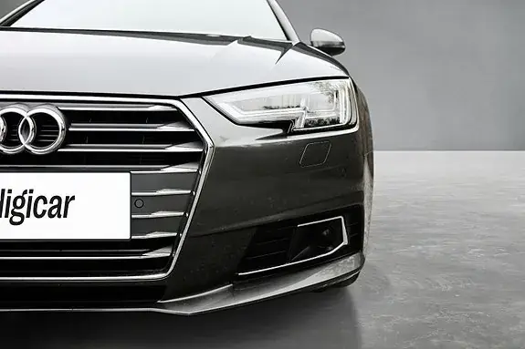 Audi A4 2017 photo 4