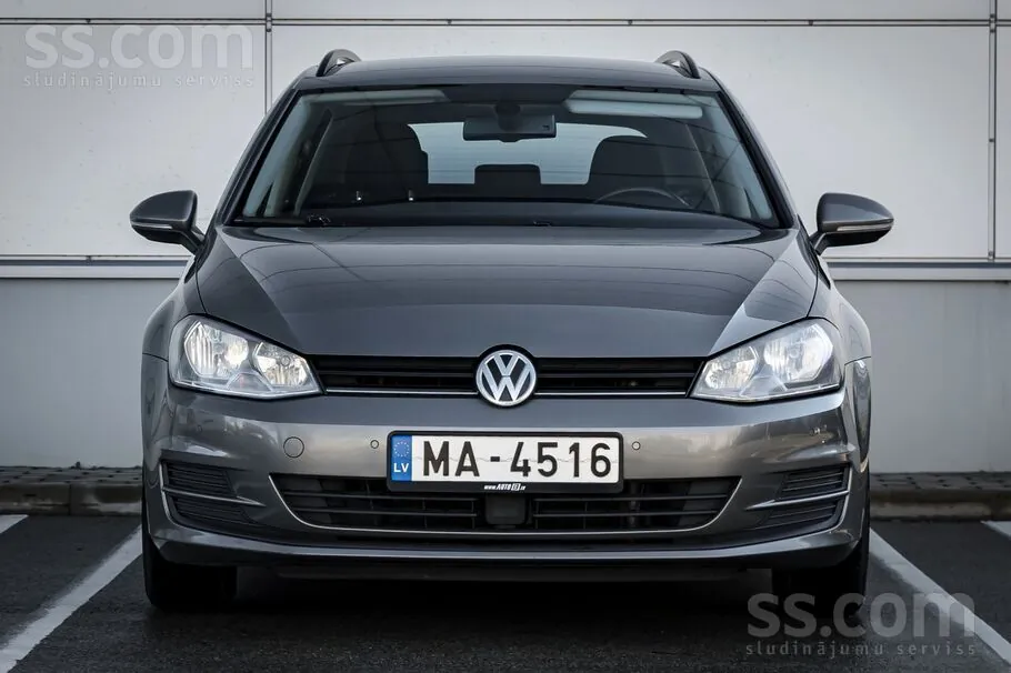 Volkswagen Golf Variant 2014 photo 2