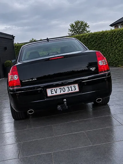 Chrysler 300C 2007 photo 3