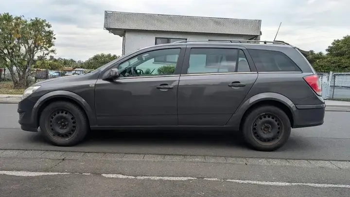 Opel Astra H Caravan