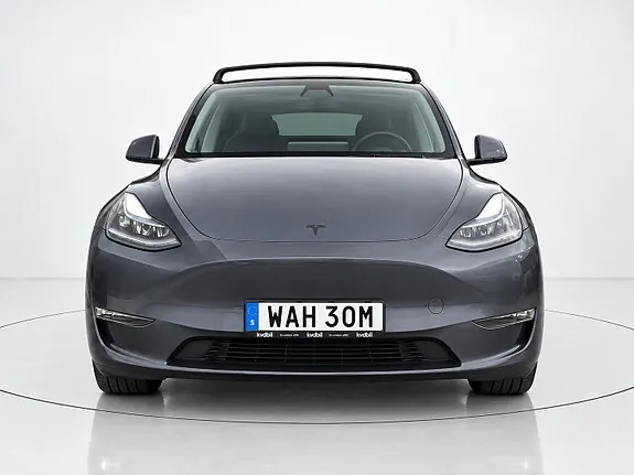 Tesla Model Y 2023 photo 4