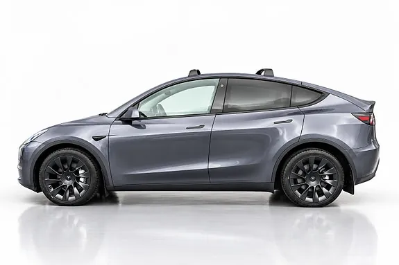 Tesla Model Y 2023 photo 2