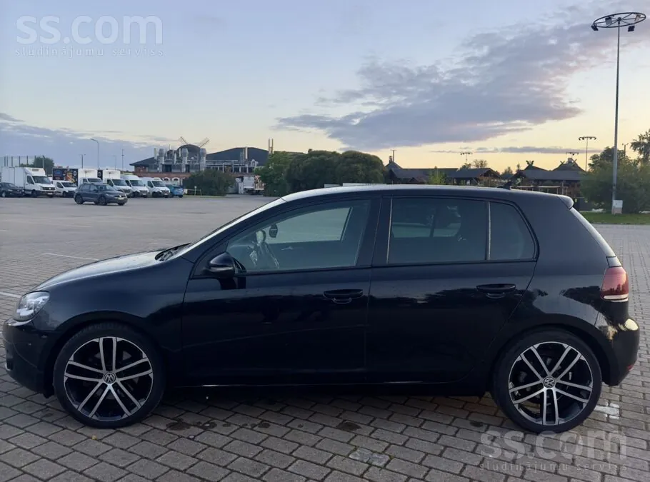 Volkswagen Golf 6 2011 photo 2