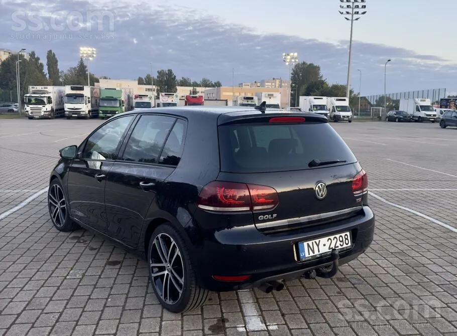 Volkswagen Golf 6 2011 photo 3