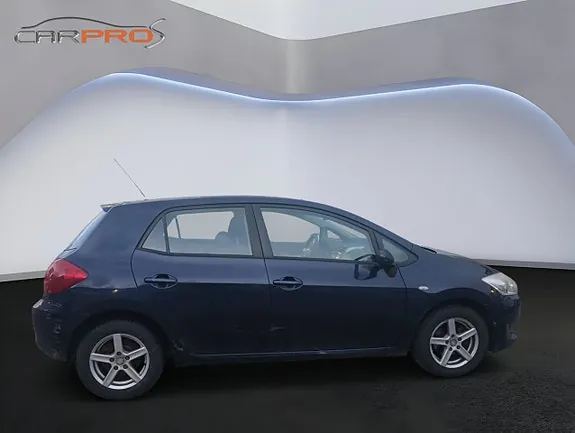 Toyota Auris 2009 photo 4