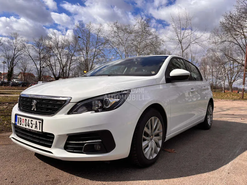 Peugeot 308 2020 photo 2