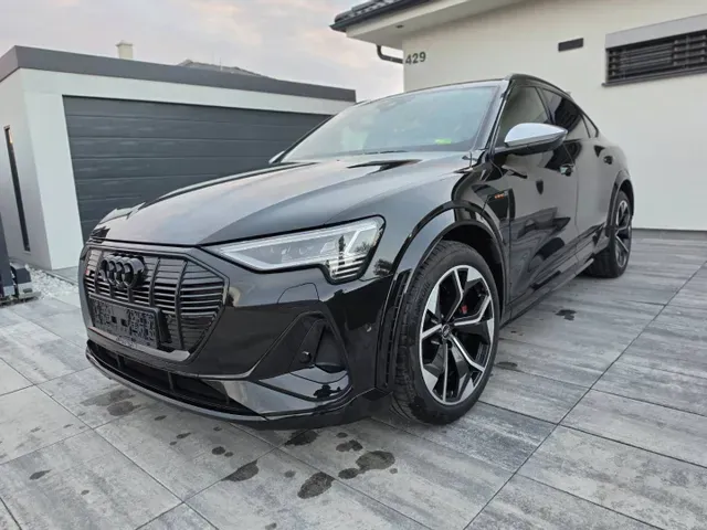 Audi E-Tron 2022 photo 4