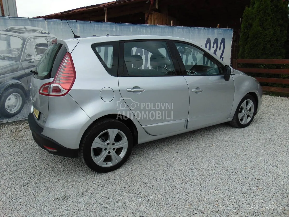 Renault Scenic 2010 photo 5