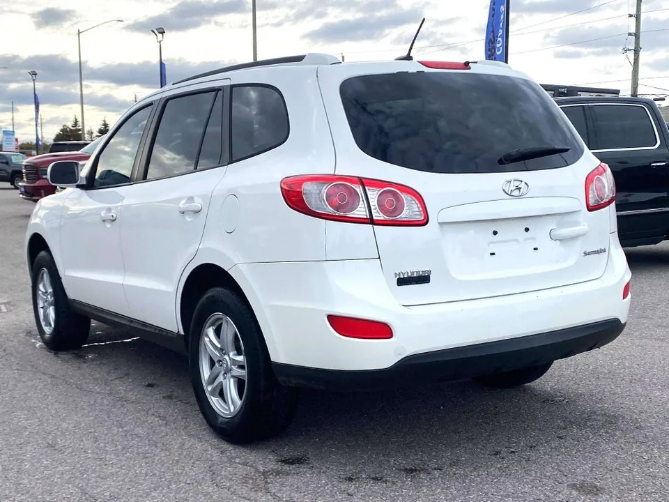 Hyundai Santa Fe 2010 photo 2