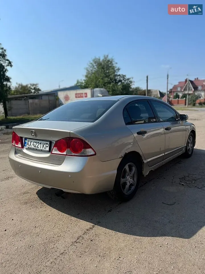 Honda Civic 2006 photo 4