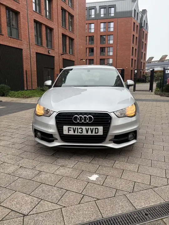 Audi A1 2013 photo 2