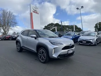 Toyota Yaris Cross 2021 photo 2