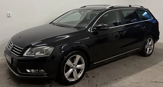 Volkswagen Passat 2012 photo 4
