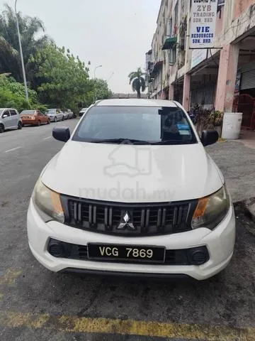 Mitsubishi Triton