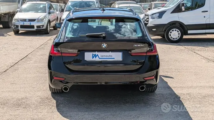 BMW 330E 2022 photo 5