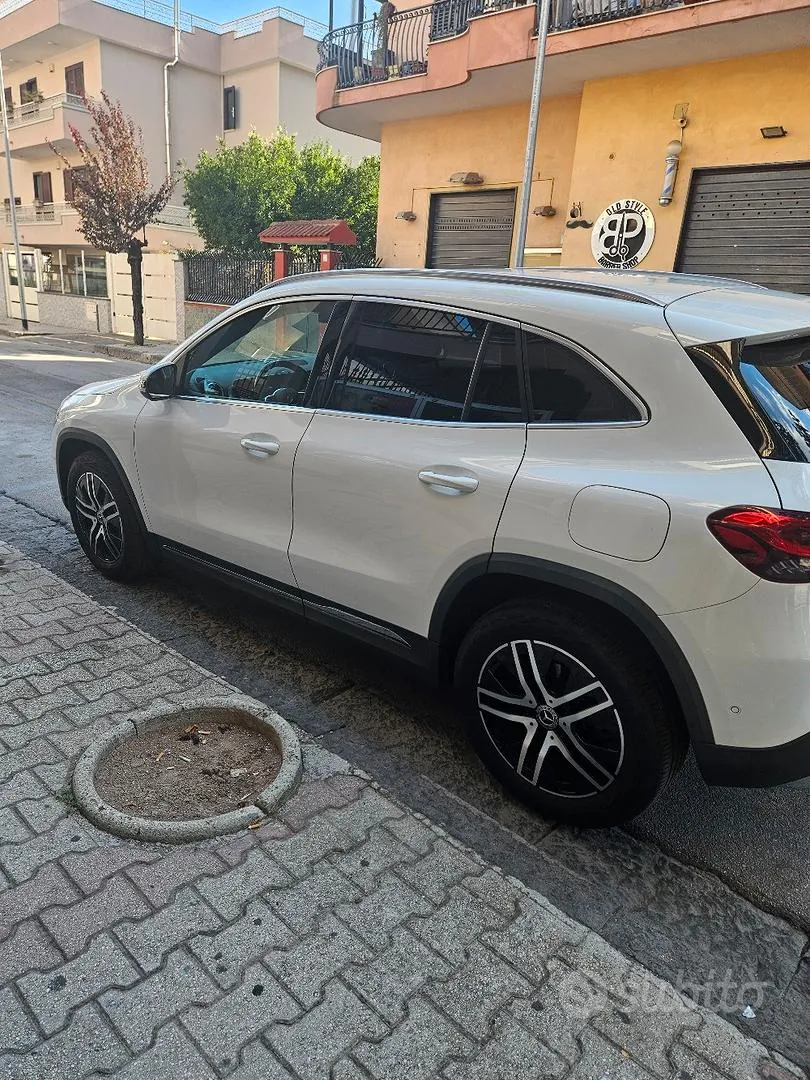 Mercedes-Benz Gla 2022 photo 2