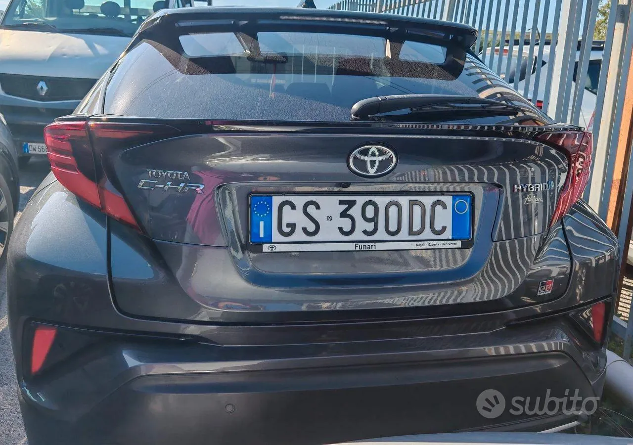 Toyota C-Hr 2023 photo 4