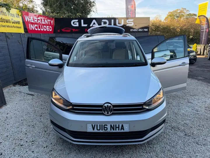 Volkswagen Touran 2016 photo 5