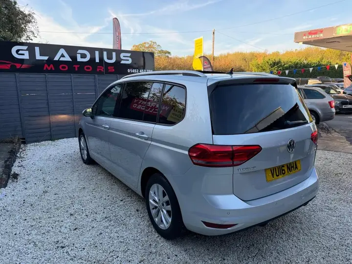 Volkswagen Touran 2016 photo 4
