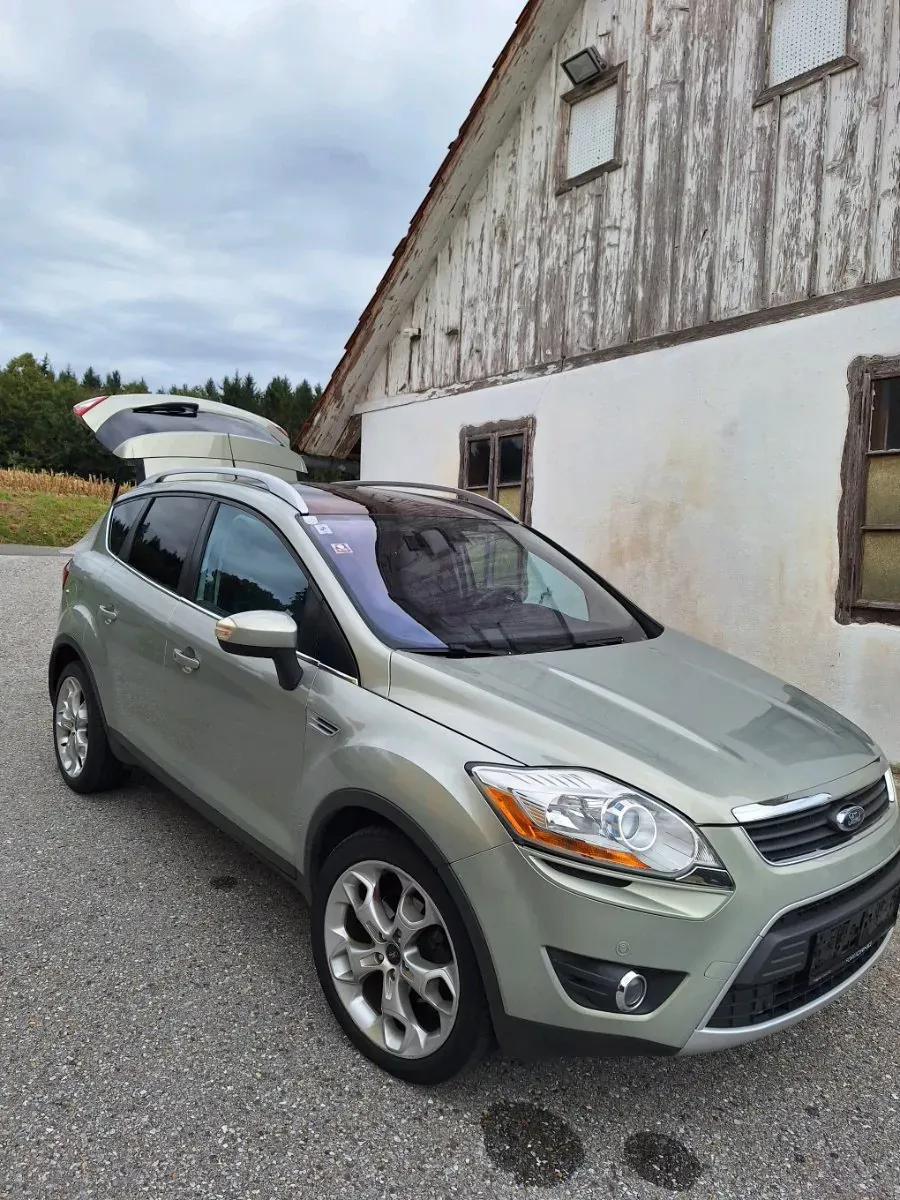 Ford Kuga 2010 photo 2