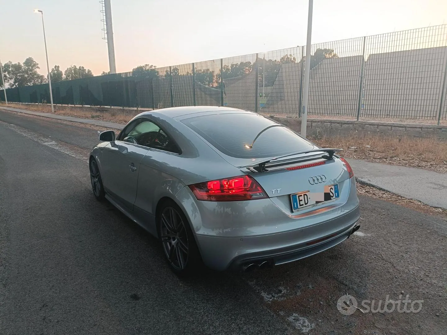Audi Tt 2010 photo 5