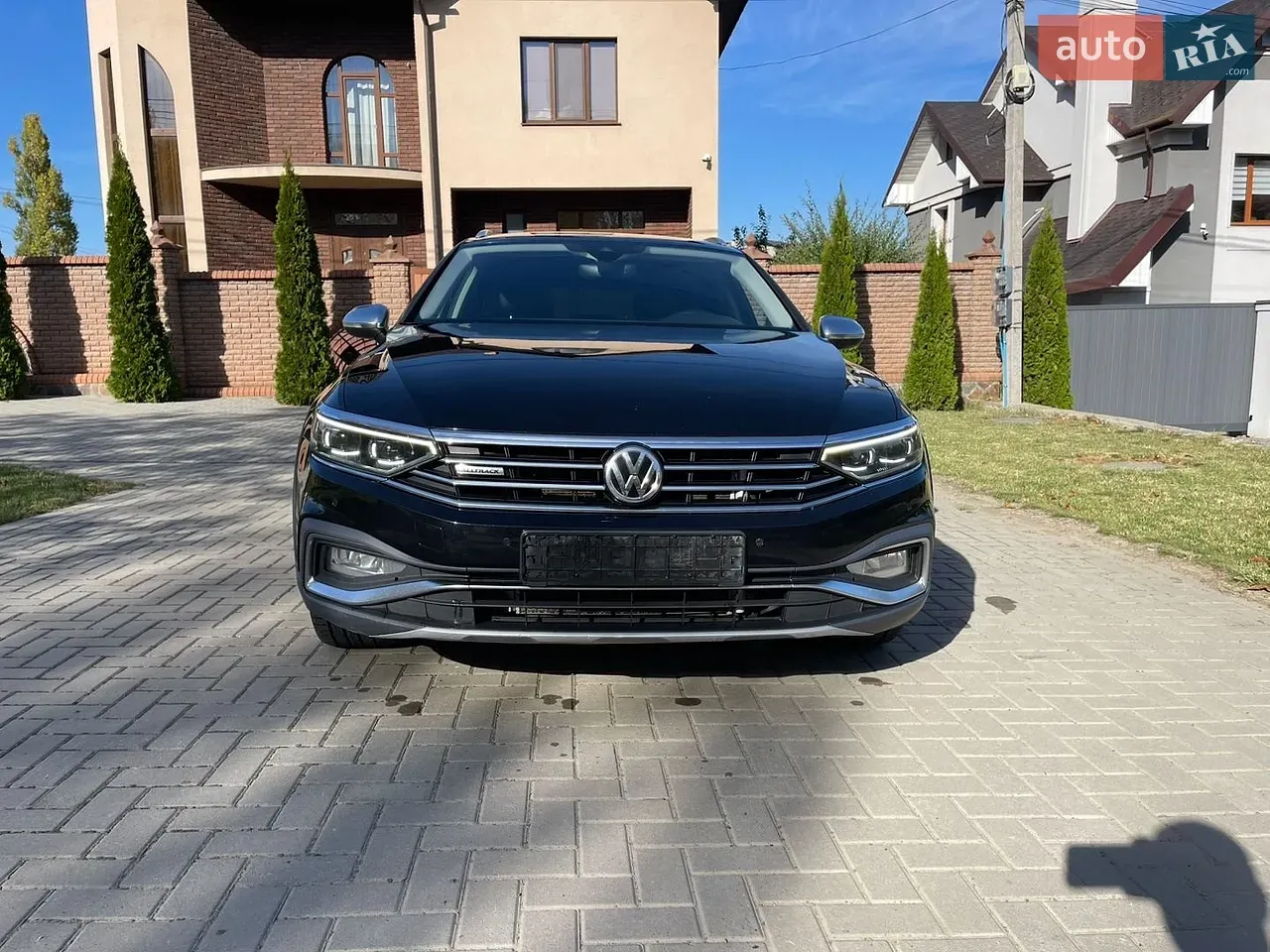 Volkswagen Passat Alltrack 2020 photo 2