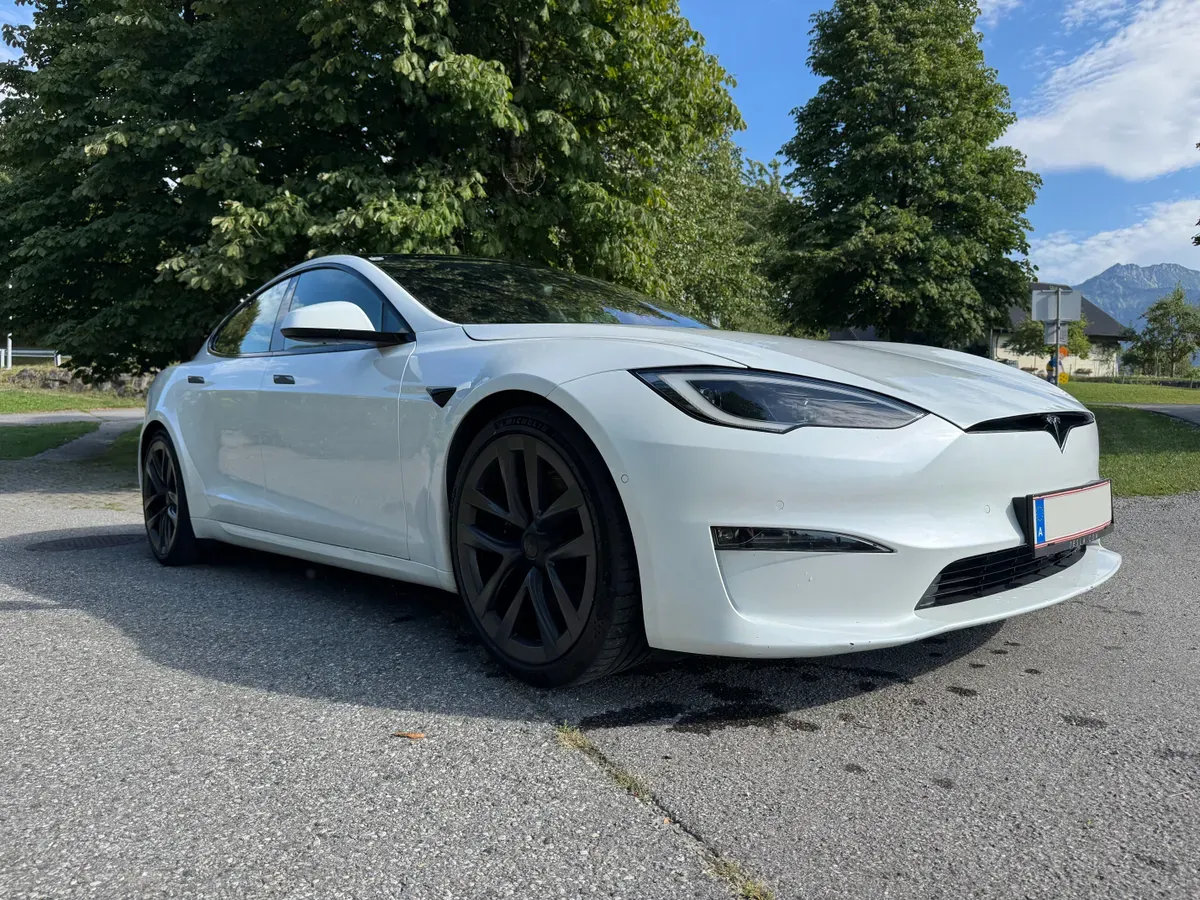 Tesla Model S Plaid