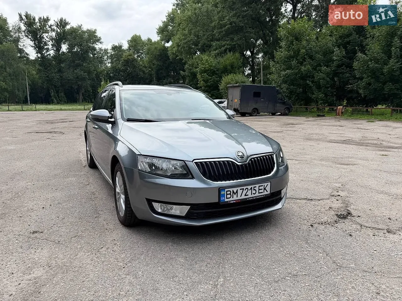 Skoda Octavia 2013 photo 2