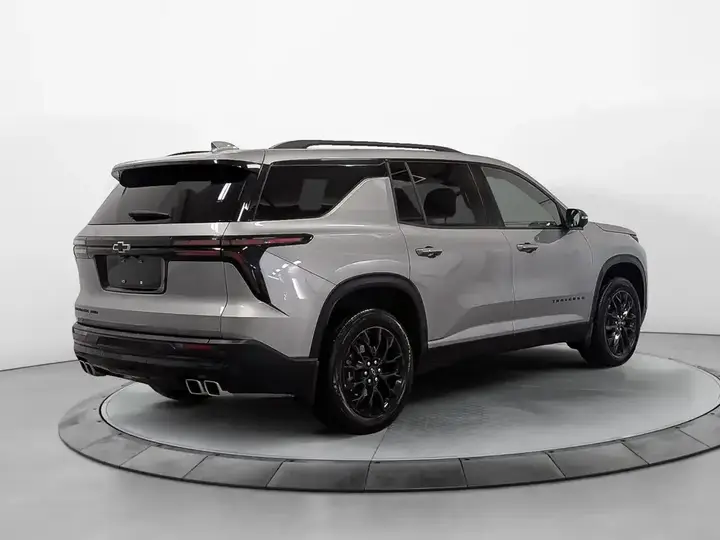Chevrolet Traverse 2025 photo 4