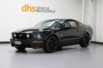 Ford Mustang 2005 photo 4