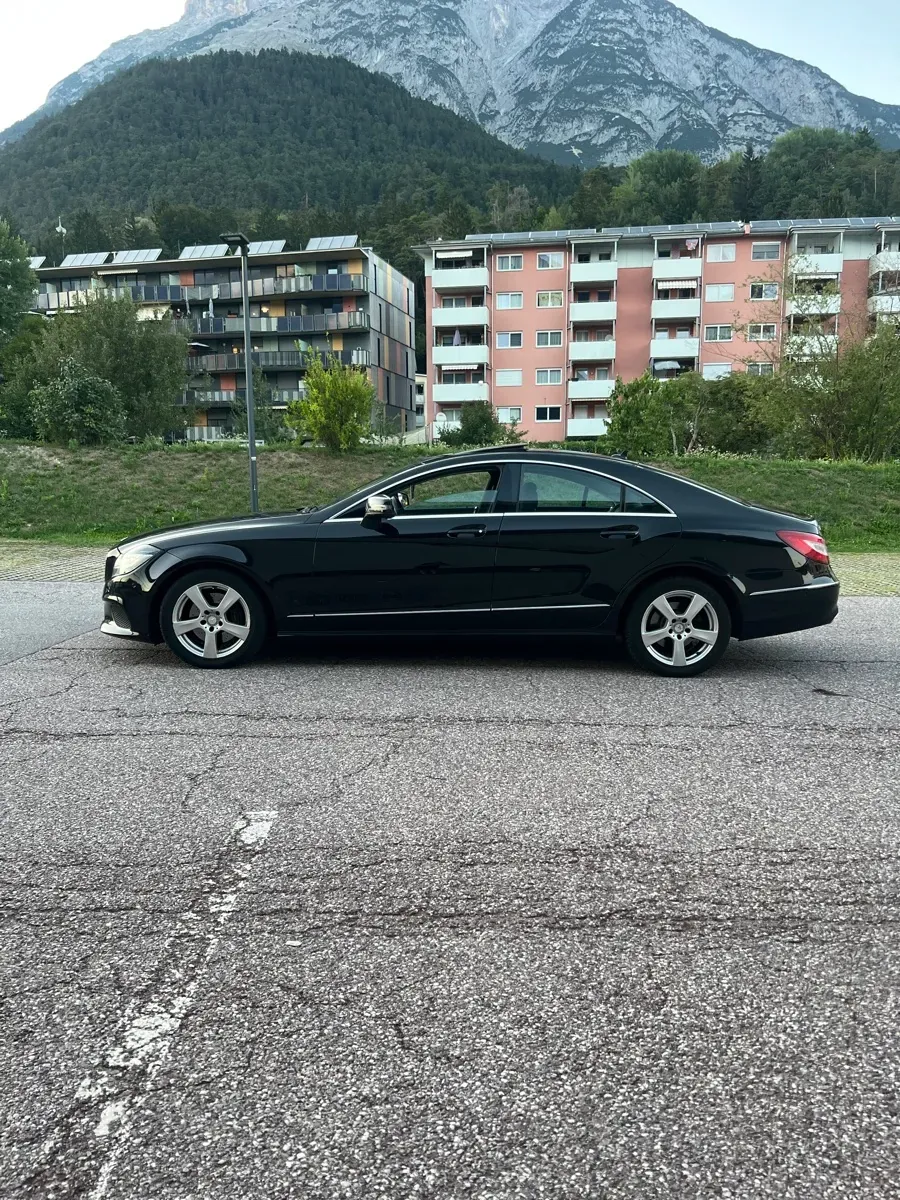 Mercedes-Benz Cls-Class 2015 photo 2