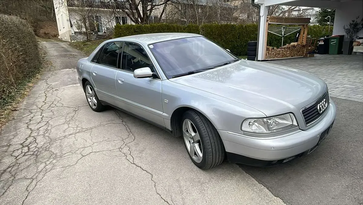 Audi A8