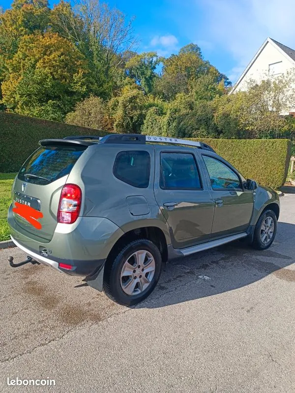 Dacia Duster 2014 photo 2