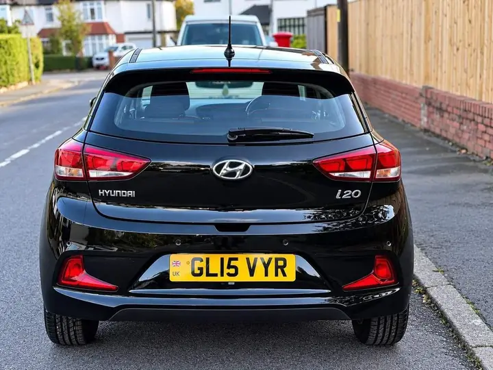 Hyundai I20 2015 photo 4
