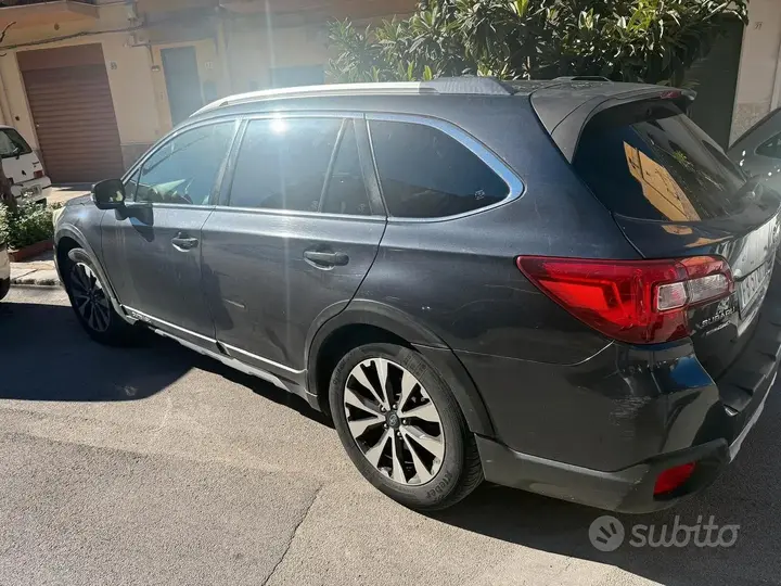 Subaru Outback 2015 photo 2