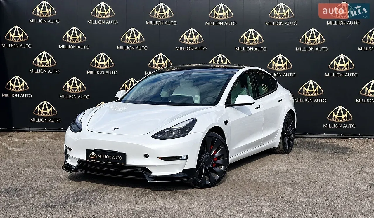 Tesla Model 3 2022 photo 3